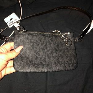 Michael Kors wristlet belt bag size S